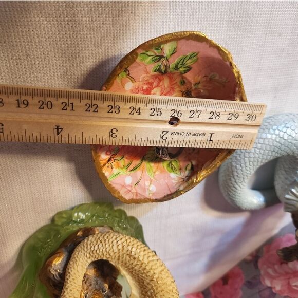 DECOUPAGE ROSES CLAM SHELL  - Picture 7 of 8